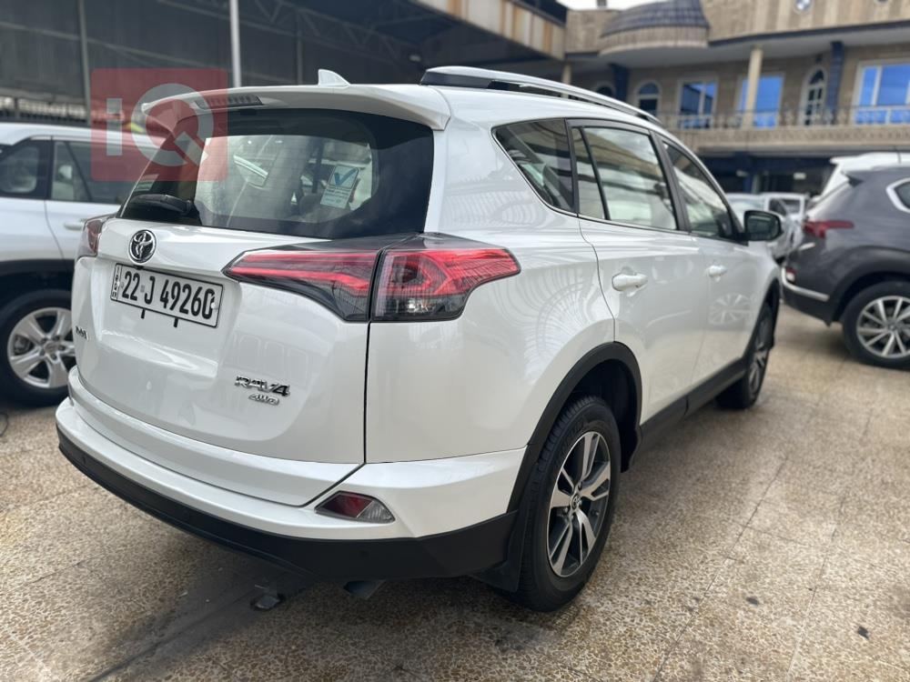 تويوتا راف 4